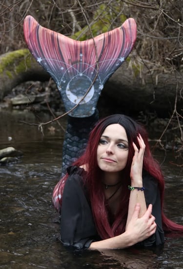 profile of Draconia, one of the organizers of the MerWeekend event