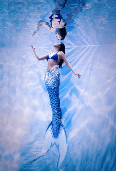 Mermaid Helena during a photo shoot