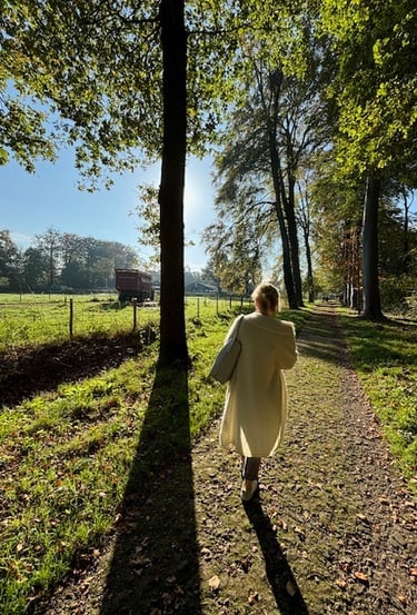 Jidske Medium en Intuïtief Coach