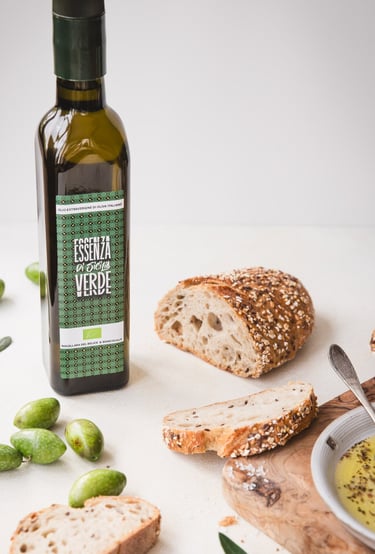 High-quality extra virgin olive oil from Sicily