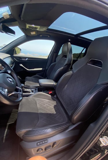 intérieur Skoda chauffeur privé Cassis