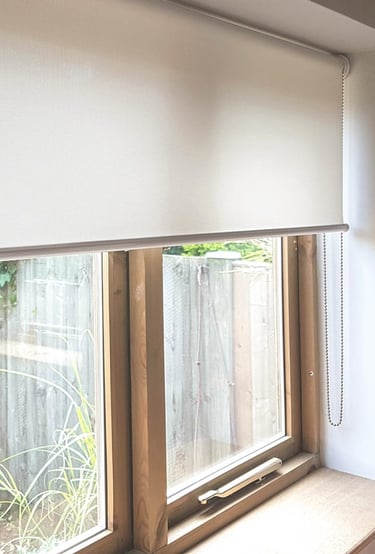 Rolete textile simple cu montaj pe tamplarie ,perete sau in tavan - Producator ASIROLL - Bucuresti