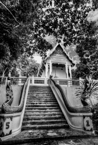 A Thai Temple through the lens of Peter Pickering