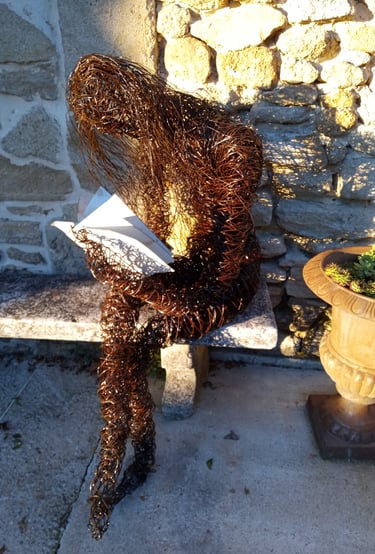 la lectrice sculpture fil de fer Wilfrid Bricourt