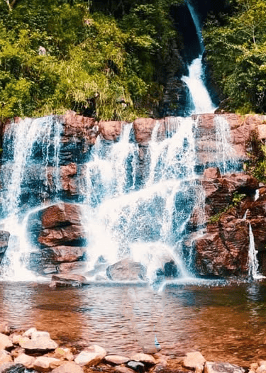 Saree Ella Falls