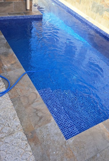 Swimming Pool finish build by Aurea Luxe General Construction in La Marina, San Fulgencio