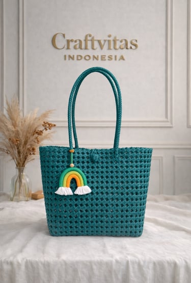 Tas anyaman plastik model sekar warna tosca handmade Craftvitas Indonesia