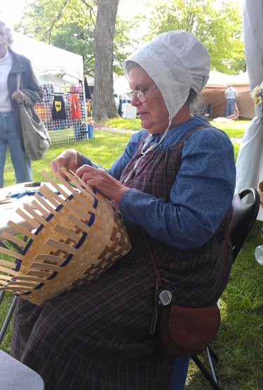 weaving basket