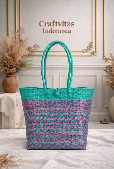 Tas anyaman plastik handmade warna tosca dan pink motif etnik ceria dari Craftvitas Indonesia
