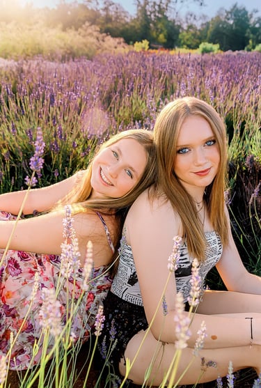 Elizabethtown PA senior pictures. York PA Senior Pictures. Manheim PA Senior Pictures. PA Senior picture photographer.