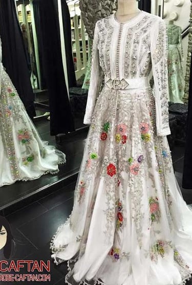 Fatih Berhem Gelinlik, İstanbul Fatih'te hayallerinizdeki gelinliği sunar.