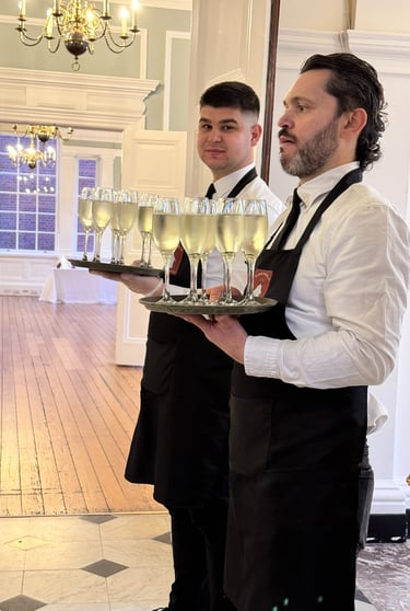 Hire Wedding Bar and professional staff from Aproned Mixologist 