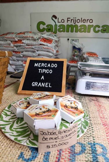 mercado-tipico-granel-jabones-miel-la-frijolera-cajamarca