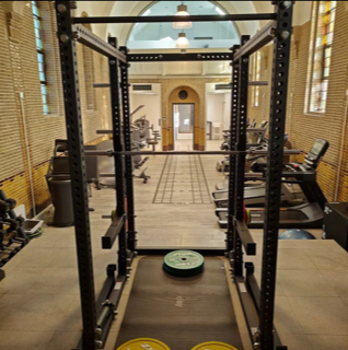 Oefenzaal van gezondheidscentrum de Rotselear