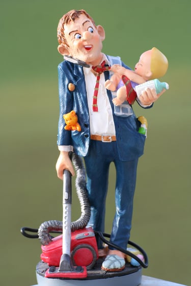 Pai equilibrando trabalho e família, representando autonomia e mérito. autonomia e mérito na gestão