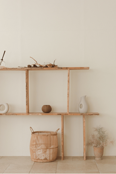 Un intérieur de maison évoquant la paix et la sérénité grâce au feng shui. 