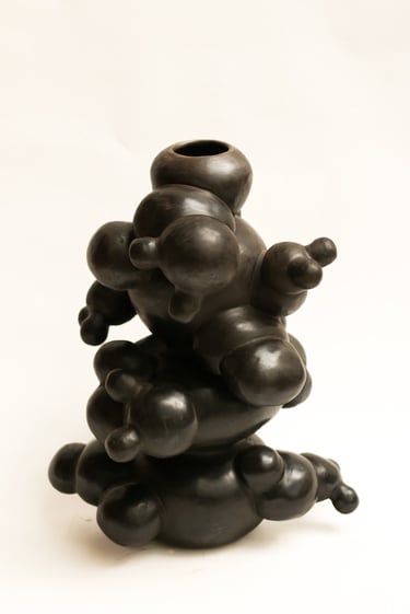 Ceramic vessel, Irene de Vilder, smoke fired.