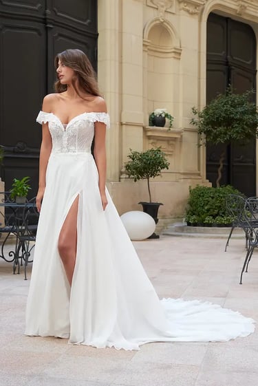 obe de mariee fourreau Anais Designs Paris