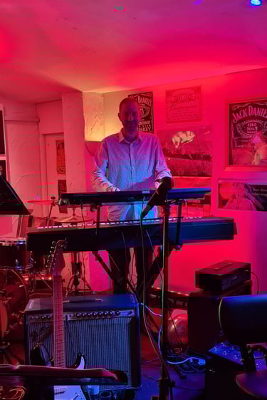 The Dodgers - Rock/Pop covers band Banbury