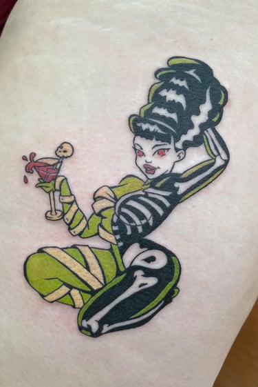 Tattoo Green flourescent Pin-up Halloween