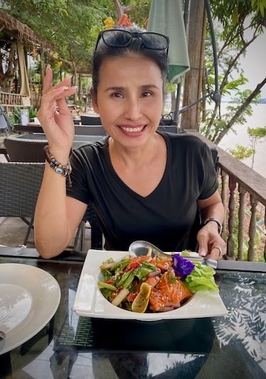 Lover of delicious food, Parichad Khongon at lunch with Peter Pickering