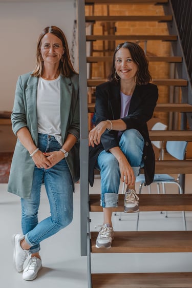 Kathrin Possik und Patricia Bellmann, Gründerinnen von Freddy & Oskar Trauerbegleitung