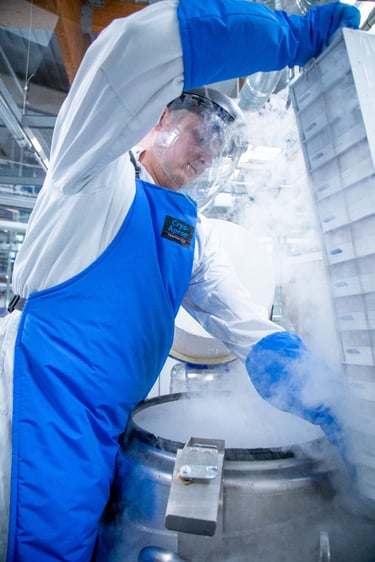 A qualified biobank operator manages human samples. CTIBIOTECH. Biobank.