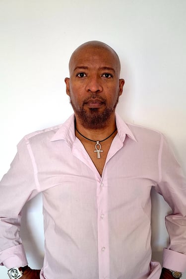 Leo Nuñez Asesor Imagen Surya Reiki Costa del Sol