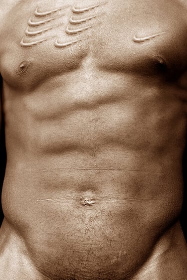 Hank Willis Thomas, Scarred Chest (2003).