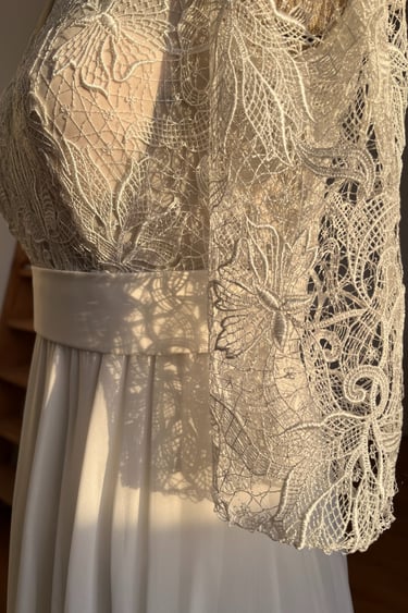 Robe de mariée en dentelle Blanc Muguet