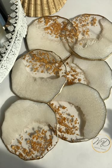 epoxy resin coaster white and gold