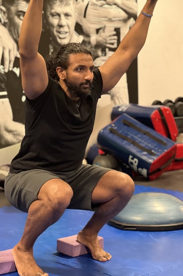 Patient receiving therapy for frozen shoulder recovery
