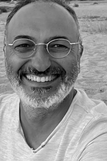 Photo de Marc Denozi psychotérapeute acupuncteur médecine chinoise