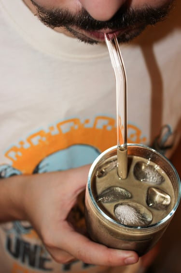 drinking hojicha latte