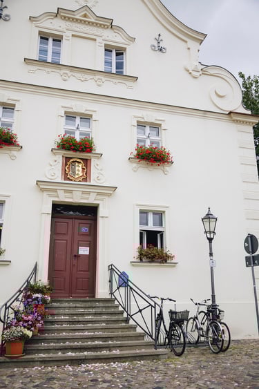 Treppe des Standesamtes in Werder.