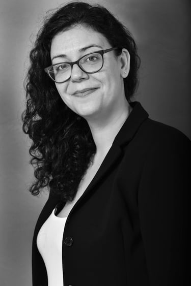 Black and White headshot Claire Nash Solicitor 