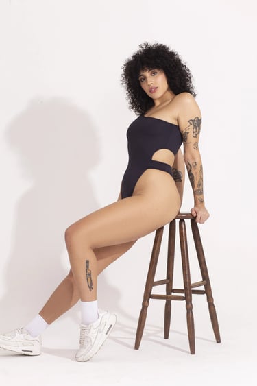 fotografia-de-moda-es-estudio-com-modelo-por-Gusavo-Rodrigues