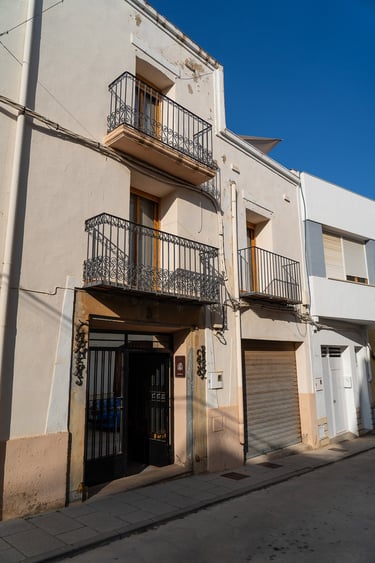 Fachada de Carmens Rural en Sant Jordi, Castellón