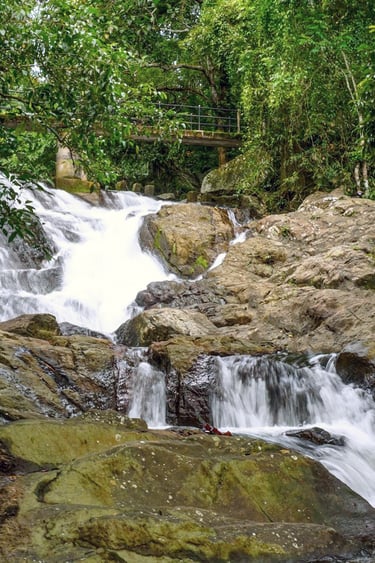 Ranmudu ella falls