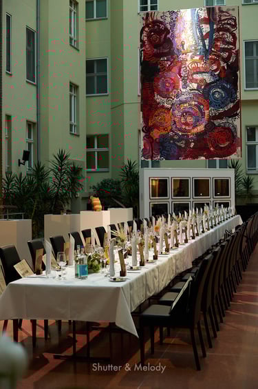 Ein gedeckter Tisch für ein offizielles Abendessen in der australischen Botschaft in Berlin.