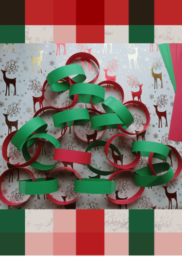A chain made of red and green paper to count down the days left until Christmas
