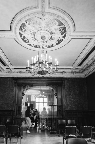 Interior of the Charlottenburg-Wilmersdorf civil registry.