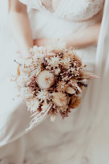 photographie d'un bouquet de fleurs séchées pour un mariage