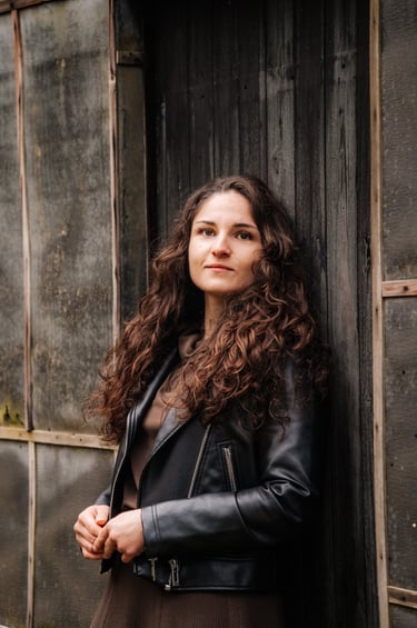 Portrait photo d'une jeune femme sur Sarreguemines