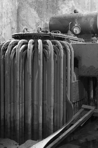 Electricity transformer