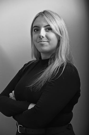 Black and White headshot Emily Haynes 