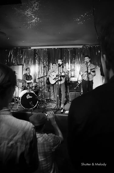 Might Oaks spielt in der Kulturbrauerei.