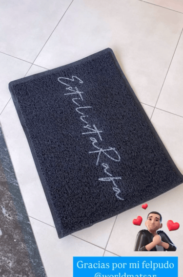 Felpudo-logo-personalizado-belleza-estilista