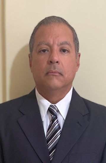 Designer e analista de Jogos de Guerra Tito