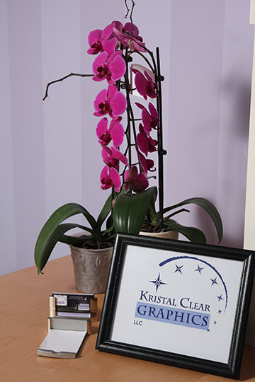 Kristal Clear Graphics Desk